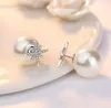 Shining Star Crystal Designer Stud -oorbellen met Pearl Shining Bling CZ Zirkon Diamond Stone Elegante oorrang oorringen Oorringen sieraden voor vrouwen