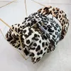 Diadema retro de ala ancha de nuevo estilo, horquilla de nudo cruzado con estampado de leopardo, exclusivamente para accesorios para el cabello para adultos LY074