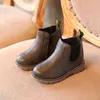 Bottes de pluie d'hiver limitée Big Boy Boy Chaussures pour enfants Boys Angleterre En Cuir Girls Botas1