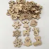 50 pcs nouvel an bois naturel arbre de noël ornement en bois suspendus pendentifs cadeaux neige wapiti noël Decora ornamentos de navidad