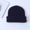 Цельная унисекс, зимняя вязаная короткая кепка в рубчик с манжетами, уличная однотонная шапка с черепом в стиле ретро, лыжная шапка-рыбак-докер, шапка-бини Slouc3435102