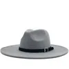 Multi Color Style Högkvalitativ Flat Brim Fashion Fedora Hat Sommarfjäder Ullfilt Top Jazz Hat