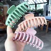 New Fashion Sweet and versatile simple large 11cm hair clips matte color bath hair catch Women girl for Hair Accessori