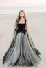 2021 Vintage Gothic Wedding Suknie Czarne Pasy Tulle Hollow Back Sweep Pociąg Custom Made Beach Steel Wedding Vestido de Novia