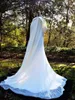 Mode Hooded Wedding Capes Cloaks Coat Vit Elfenben Bröllop Tillbehör Beading Custom Made Plus Size Wraps