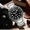 NH35A 300M Reloj de buceo japonés Buceo Reloj mecánico automático Hombres Acero inoxidable Reloj de cristal de zafiro Relojes de buceo Hombres Top T200324