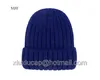 Distintivo personalizzato in 8 colori Marchio Canada Cappello lavorato a maglia Hip Hop Moda Skullies di alta qualità Berretti Berretti Berretti Taglia unica