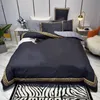 Moda preto ouro designers conjuntos de cama luxo capa edredão queen size lençol fronhas designer conjunto edredão