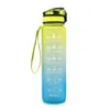 Plastsport utomhus yoga vattenflaska frostad gradient studsande kopp med tidsskala påminnelse gymplast dricka flaskor