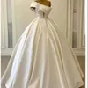 Robe De mariée élégante en Satin, asymétrique épaule dénudée, dentelle froncée, perles appliquées, ligne A, robes De mariée sur le côté