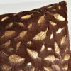 Flanelle Taie d'oreiller Chaud Coussin noir Coussins Golden Feather Coussins Soft pour la maison Décor Canapé Chaise Lit Solid Couleur HHD4288