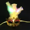 LED Light Up Masks Festival Cosplay Kostuum Benodigdheden Glow in Dark Halloween Party Lady Gifts Multicolor Luminous Feather Mask