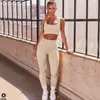 2021 attrezzatura da yoga set di abiti senza cuciture a costiera leggings indossa indossare pantaloni da ginnastica sportiva da donna Scoop Notch Carame 220216