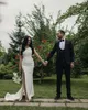 Prachtige zeemeermin 2021 bruiloft dresse eenvoudige stijl een schouder dij splitsen bruidsjurken satijnen zijden rits rug bruiloft gewaden