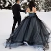 Svart Vit Gotiska Bröllopsklänningar 2020 Strapless Ruffless Kjol Princess Bridal Gowns Wedding Vestido de Noiva