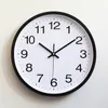 Klassische einfache Vintage-Wanduhren Ankunft moderne runde Kunststoffuhr Quarz Horloge Retro Wathces de parede Y200407