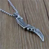 Hänge Halsband Supernatural Knife Halsband Cool Mini Sword For Men Titanium Rostfritt Stål Man Cykel Punk Smycken