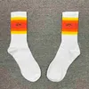 Chaussettes à tube moyen en coton rayé brodé arc-en-ciel dégradé Cgnoah pour hommes pour hommes et femmes