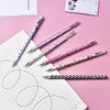2022 nouveau stylo neutre coréen créatif mignon petits étudiants frais peuvent utiliser de l'eau noire simple 0,5