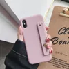 Clear Mobile Phone Case Cute Candy Color Silicone Wrist Strap Bracket Soft Phone Case For Iphone 11 Pro x Xr Xs Max 6s 7 8 Plus For Samsung