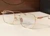 Nowa Moda Design Okulary Optyczne 8060 Square Titanium Rama Biznes i Hojny Styl Proste Wszechstronne Retro Przezroczyste Okulary