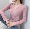 Coréen 2020 automne femmes haut en dentelle à manches longues Sexy col en v nœud papillon Crochet chemise blanche mode évider blouse Blusa ZY5146
