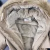 Hiver épais chaud femmes Parkas flanelle à l'intérieur de la veste en coton manteaux grand col de fourrure fermeture éclair rembourré Parka vêtements d'extérieur froids 201210