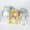 Presentförpackning 50st / Lot Guld Sliver Folie Organza Väska Smycken Förpackning Bröllop Favor Pouches 7 * 9cm 9 * 12cm 10 * 15cm 13 * 18cm1