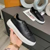 Top Quality Shoes Fashion Sneakers Men Women Leather Flats Luxury Designer Trainers Casual Tennis Dress Sneaker aaa00003