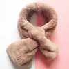 Sciarpe peluche invernali Scarf Scarf Girls Girl Fuzzy Cockerchief Rettangolo Caldo sciarpe NeckEckhieves DHL8413644