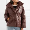 Chu Sau Schönheit Feste PU-Leder Baumwolle Parkas Frauen Mode Hohe Imitation Leder Mäntel Frauen Elegante Dicke Baumwolle Jacken Dame 201210