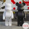 Nieuwste 1000% 70cm Bearbrick Evade lijm zwart.Witte en rode berenfiguren speelgoed voor verzamelaars Bearbrick Art Work Model Decorations Kids Gift