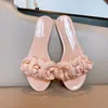 2021 spring and summer C shoes fashion casual shoes lady style flat slippers flat heel sandals word cool slippers 35-40