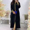 Jellaba Kleid Frauen Hijab Stickerei Floral Kaftan Dubai 2021 Mit Kapuze Sommer Mode Elegante Lange Kleider Robe Femme Marokkanischen Y220214