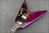 Пользовательский магазин Trans Purple Flame Maple Top Flying v Электро -гитара Черная пикгарда струна Thru Body Bridge Gold Wardware8592265