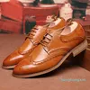 トップシュリングクラシック高級ブランドBrogueイエローブラックメンズビジネスドレスシューズ尖ったつま先メンズウェディング本革正式な男カジュアルF