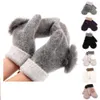 Gant tricoté d'hiver mignon jolie boule de fourrure mitaine de mitaines de mitaines de mitaines d'équitation d'extérieur mitaines de mitaines chaudes polaire gants fille cadeaux