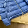 Marke Männer Schräge Daunenjacke Designer Männliche Puffy Seitentasche Winterjacke Mode Junge Doppelreißverschluss Stehkragen Outwear9492499