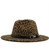 Nya kvinnor filtbälte fedora hatt med breda brim leopard tryck jazzhatt elegant dam hösten sombrero gudfader kvinnlig5471309