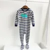 Vår och sommarpojkar pyjamas tjejer Bomull Jumpsuits Romper Innehåller inte Feet Baby Zipper Kläder Hemkläder 201028