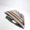 Torba na talię w stylu vintage luksusowe torby od projektantów kobiety nerka tygrys haft piterek specjalne płótno Lady torba crossbody UFO wzór ściegu dicky0750