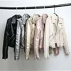 Jaqueta de couro prateada feminina, casaco curto metálico para motocicleta com lapela e zíper, casaco macio para mulheres, punk streetwear, 2020