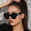 2022Fashion Pearl Designer Zonnebril Hoge Kwaliteit Merk Zonnebril Cat's Eye Frame Women Eyewear 4 Color