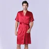 Erkek Pijama Erkek Lüks Katı Renk Bornoz Kısa Kollu Kimono Bornoz V Yaka Faux İpek Erkek Gecelik Saten Banyo Robe