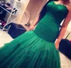 緑のレースの人魚のウエディングのドレス2021アップリケ恋人の首の掃引列車のフリルのフォーマルなイブニングパーティーガウン