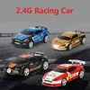 Uppgradera 2.4GHz 8 färger Försäljning 20km / h CASE CAN MINI RC CAR Radio Fjärrkontroll Micro Racing Toy for Kids Presenter Modeller 220125