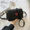 Evening Bags Fashion Embroidered Thread Small Bag Ladies 2022 Designer Trendy Messenger Shoulder Underarm Square