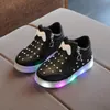 Boyutu 21-30 Aydınlık Sneakers Bebek LED Işık Up Ayakkabı Çocuklar için Anti-Kaygan Parlayan Ayakkabı Kız Sneakers ile Aydınlık Sole 201112