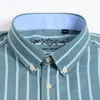 メンズワークカジュアルレギュラーフィットオックスフォード縞模様の格子縞の市松模様のシャツシングルパッチポケット長袖厚いギンガムトップスシャツLJ200925