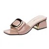 GAI GAI GAI Été Femmes Femme Femme Transparent Diapositives Boucle En Métal Carré Talons Hauts En Cuir Verni Chaussures De Plage Pantoufles Y200423